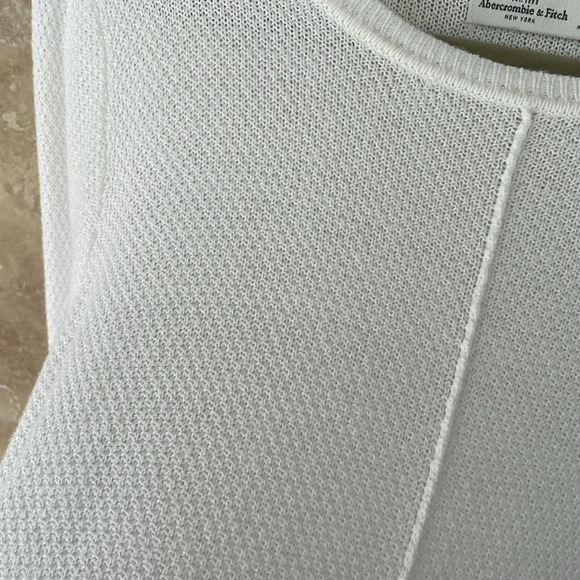 Abercrombie & Fitch White Textured Knit Sweater Women’s Medium Long Sleeve A&F - Picture 5 of 10